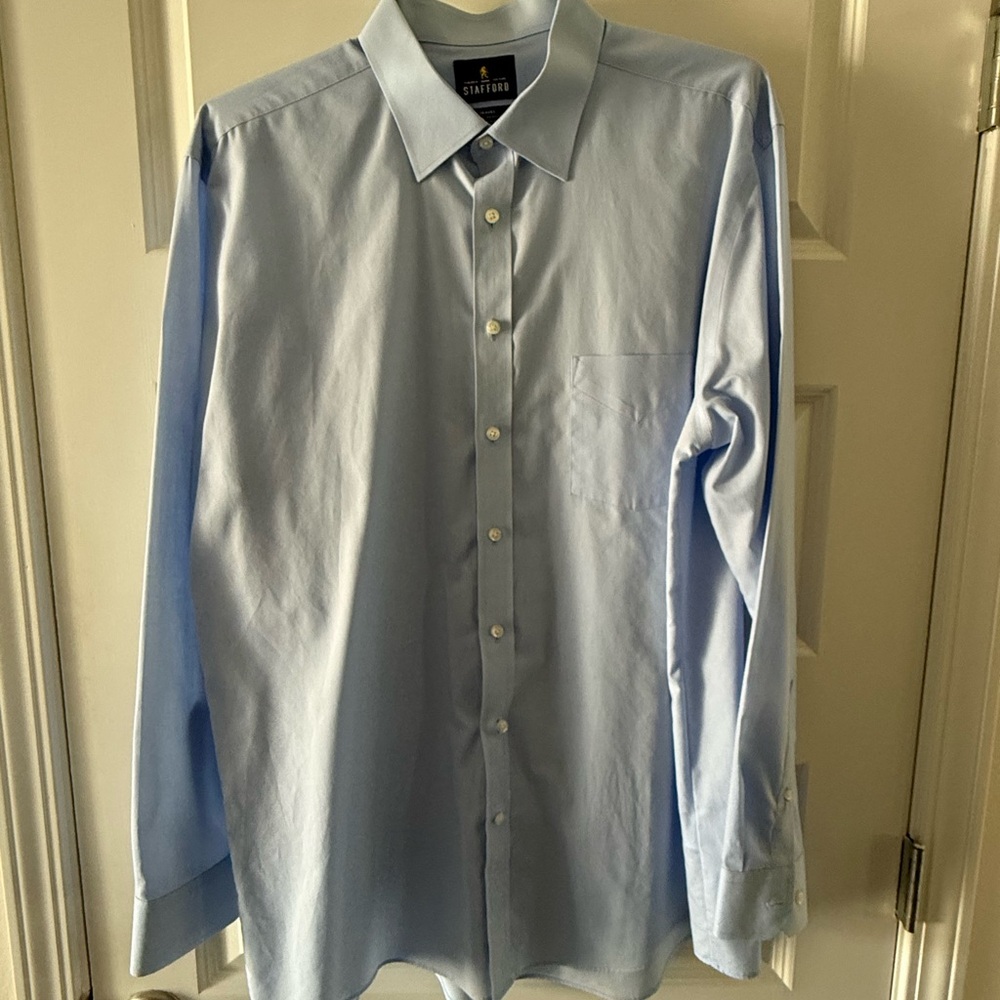 Stafford Classic Light Blue Dress Shirt 17 1/2, 36/37